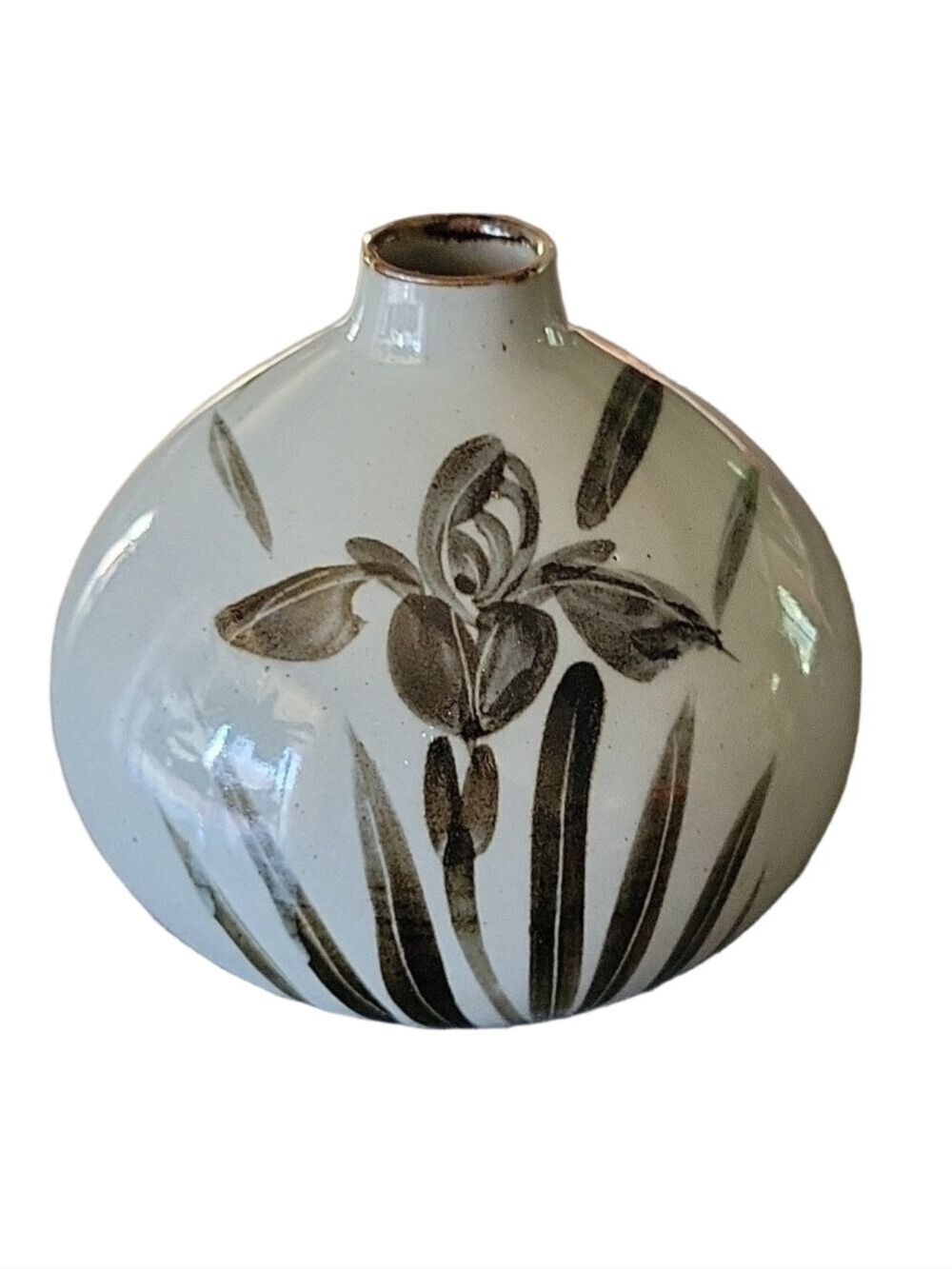 Vintage Toyo Japan Mid-Century Pottery Bulbous Stoneware Vase Hand-Painted Iris